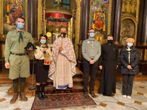 Австрійські пластуни передали Вифлеємський Вогонь українським громадам у Відні