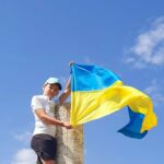 Іспанські пластуни до Дня Прапора та Дня Незалежності України зійшли на Serro Calderon