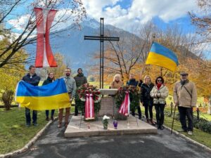 ластуни Австрії вшанували пам'ять українських цивільних біженців Волині І Світової Війни