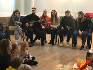 Пластуни Лондона організували акцію "Пласт співає і не тільки!"