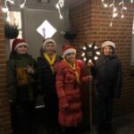 27 грудня 2021 року рій "Ластівка" Пласту Данії колядували для української громади