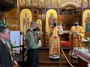 2 січня 2022 Вифлеємський вогонь миру прибув до катедри Святої Родини (УГКЦ) в Лондоні!