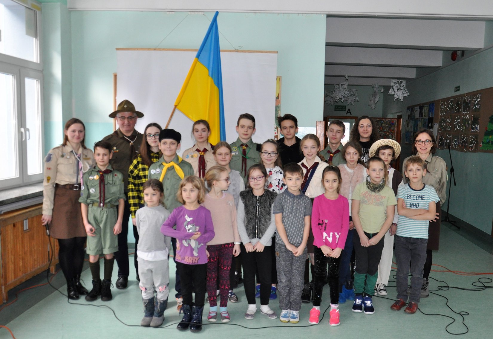 Пластуни у Варшаві, Польща, відзначили 100-ліття соборності України - Plast