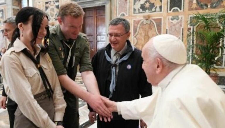 Українські пластуни зустрілись з Папою Римським