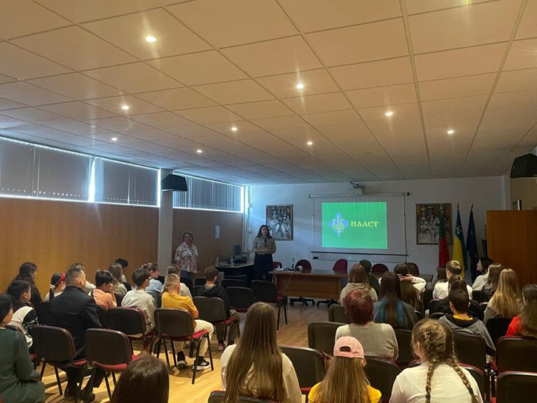 27-28 квітня 2024 року у Лісабоні, Португалія, відбулись презентації Пласту для української громади