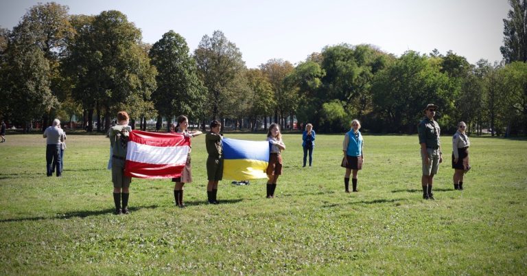 22 вересня 2024 пластуни Австрії офіційно відкрили пластовий рік