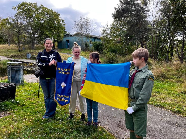 6 жовтня 2024 у новаків та юнаків Гетеборга були сходини до Дня захисника і захисниці