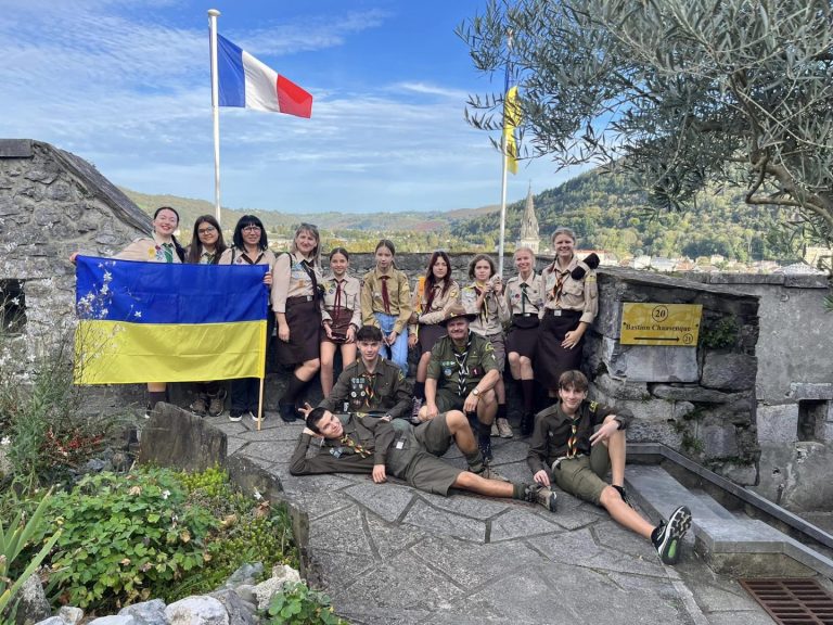 Пластуни Іспанії взяли участь у прощі в Люрді