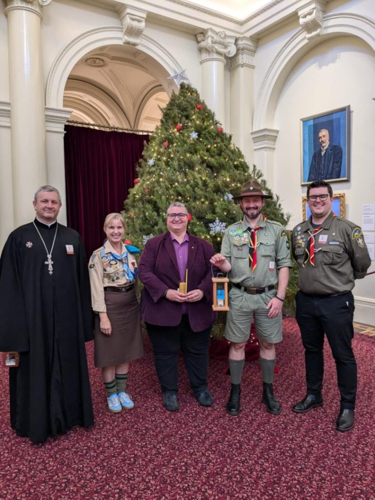 Вифлеємський Вогонь Миру запалав у Мельбурні, Австралія