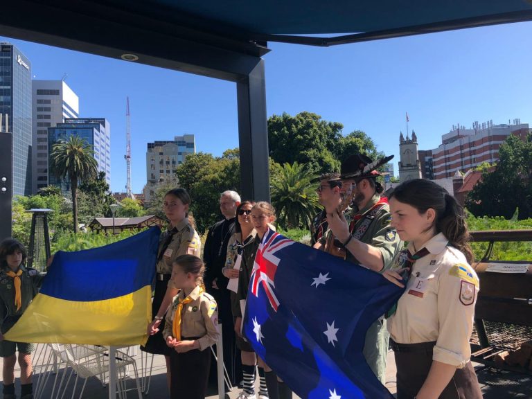 Вифлеємський Вогонь Миру запалав у Мельбурні, Австралія