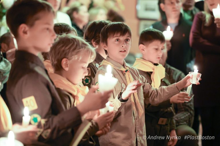 Пластуни Бостона організували Пластову Свічечку