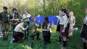 Пластуни Парижа відзначили 113-ту річницю заснування Пласту святковою Ватрою