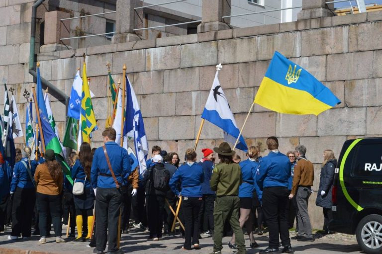 27 квітня 2025 пластуни  вперше взяли участь у великому параді скаутів Фінляндії