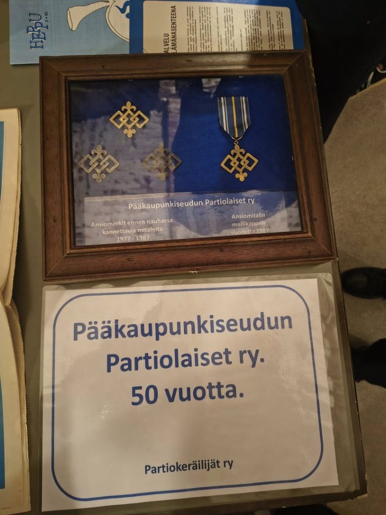 27 квітня 2025 пластуни  вперше взяли участь у великому параді скаутів Фінляндії