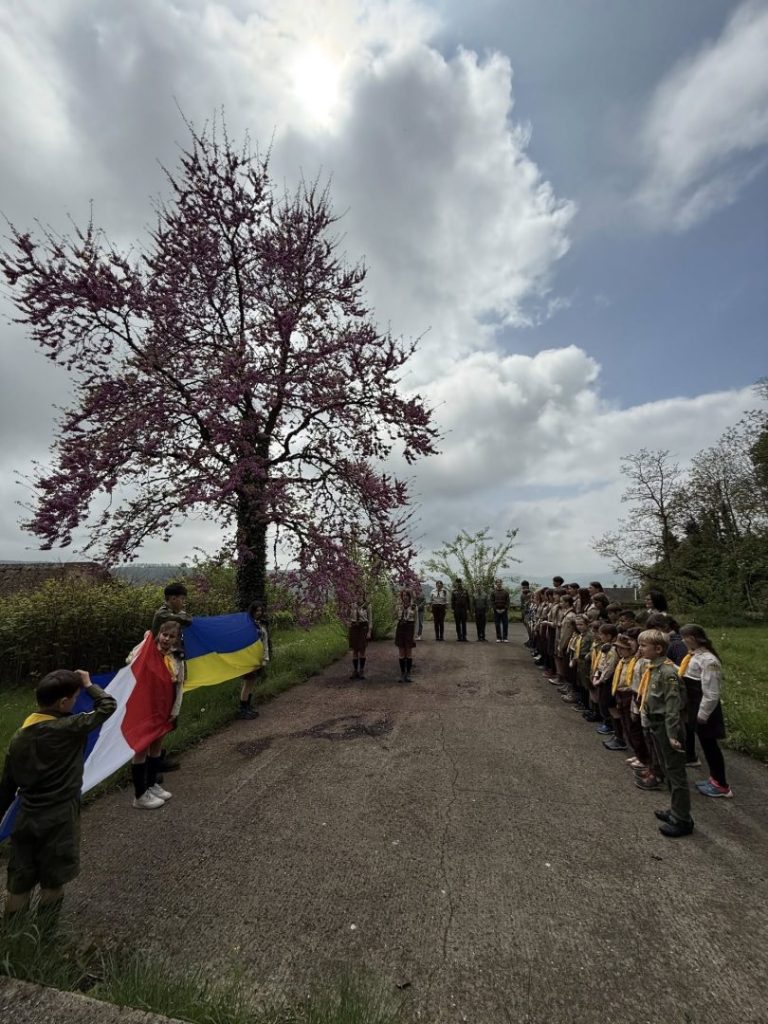 Пластуни Женеви доєднались до мандрівки в Бургундії!
