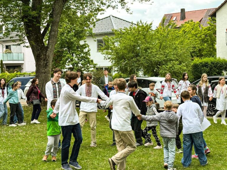 Пластові Гаївки у Штутгарті — свято українських традицій!