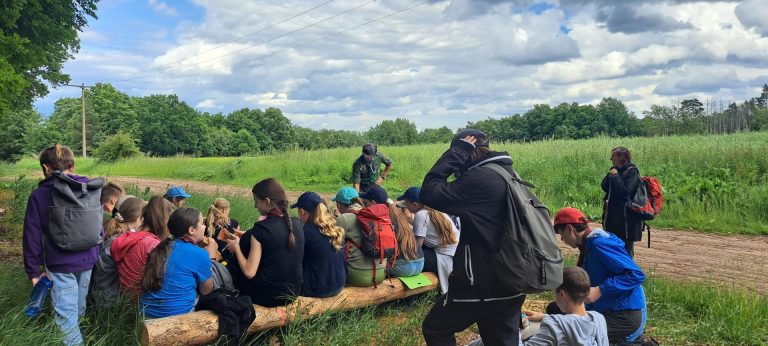 7 червня 2025 пластуни з Берліна, Вайдену та Вемару зустрілися на Святі Весни