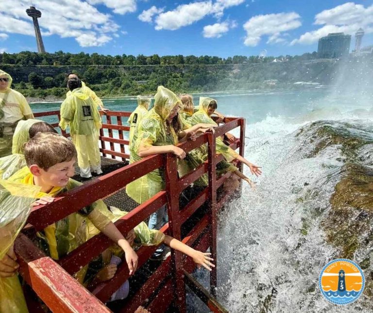 Відбулася прогулька пластунів новаків до Ніагарського водоспаду