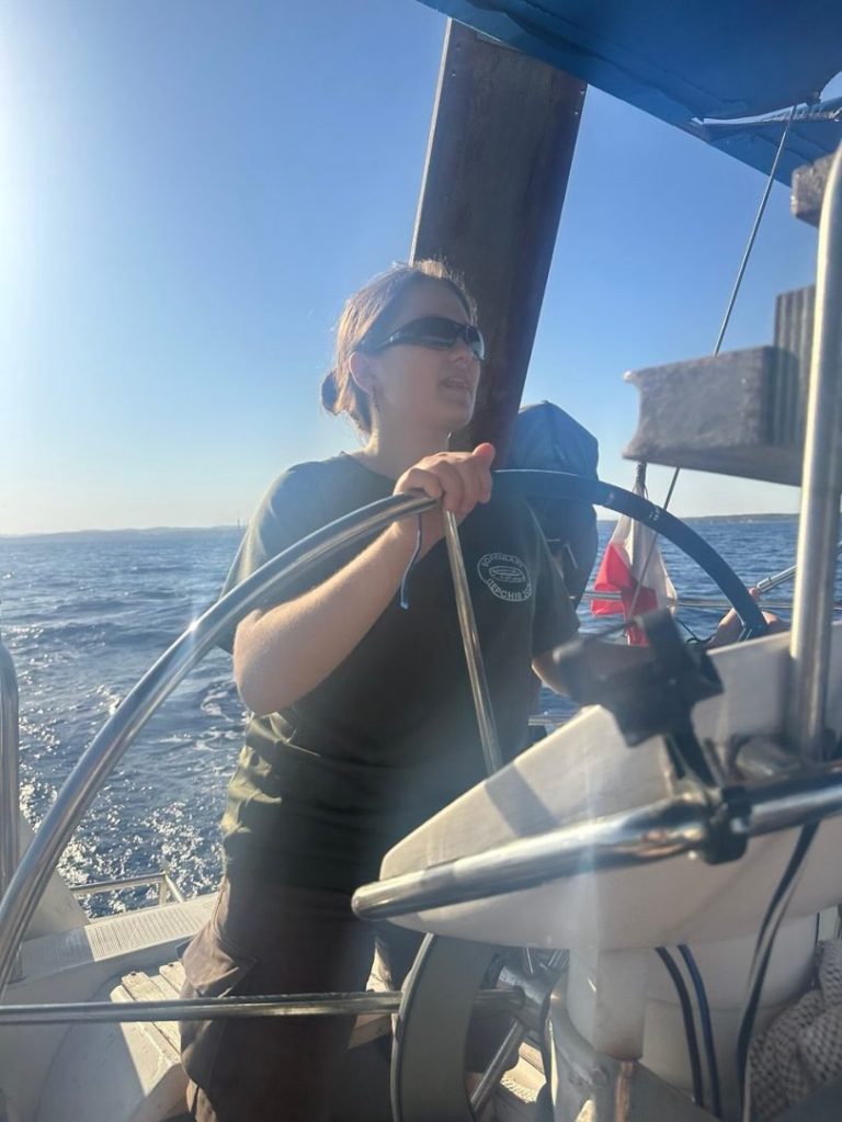 Пластуни Кіпру вийшли в море