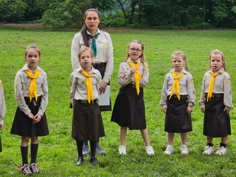 Свято Весни «Лісова пісня» пластунів Брукліна