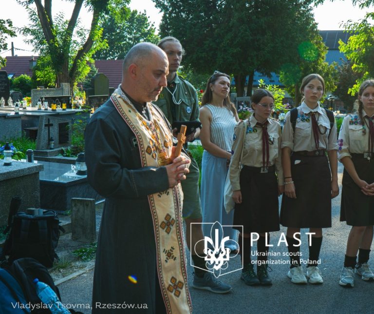 У Ряшеві відбулась спільна акція харцерів і пластунів “Полум’я братерства”