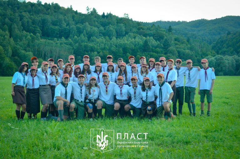Пластуни з Польщі взяли участь у таборі «Побурлакуємо світами» 2025