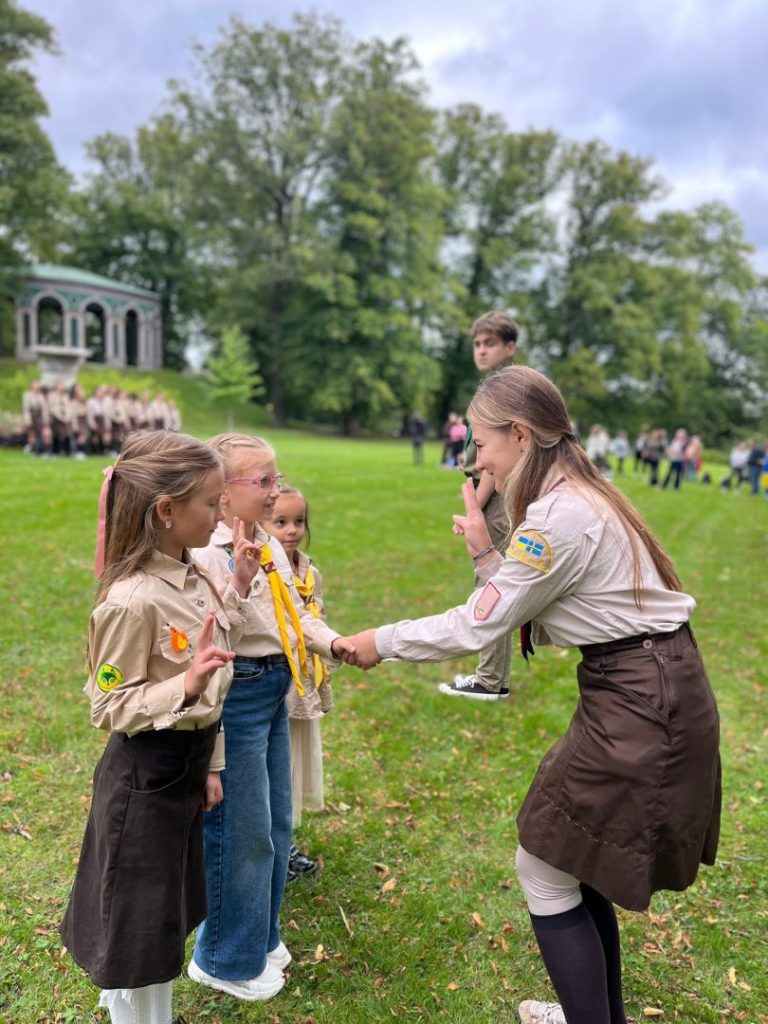 20 вересня 2025 пластуни Швеції відкрили новий Пластовий Рік