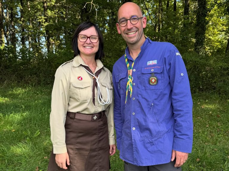 Пластуни Бургундії вперше взяли участь у Дні Відкритих Дверей разом зі скаутами