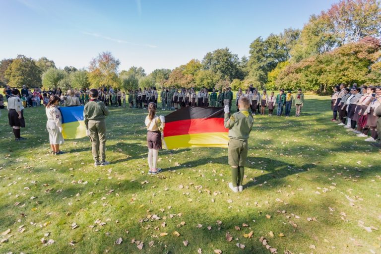 28 вересня 2025 року пластуни станиці Берлін розпочали новий пластовий рік