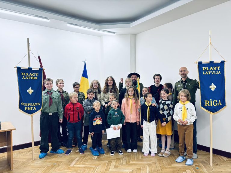 Пластуни офіційно відкрили домівку в Латвії