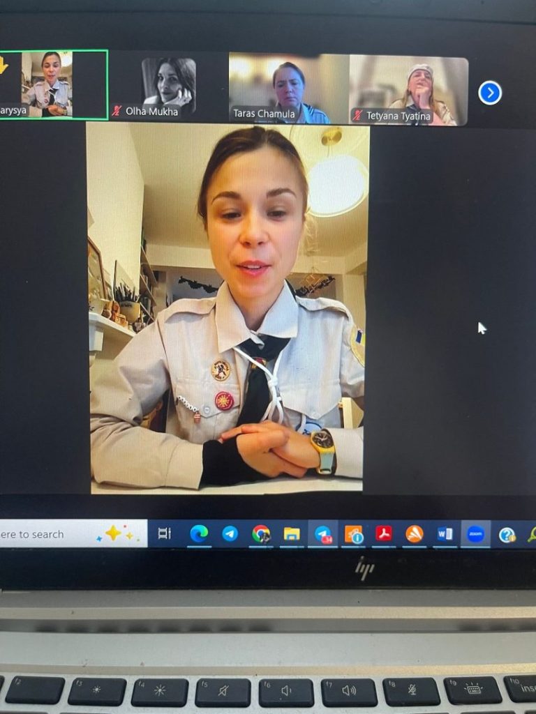 Хвилиною мовчання пластуни Лондона згадали всіх, хто загинув під час російсько-української війни