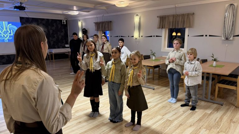 Пластуни осередку Норрланд склали новацьку обіцянку