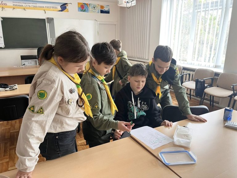 Пластуни Литви провели сходини, присвячені Листопадовому зриву