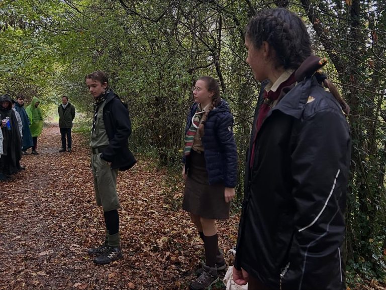 1-2 листопада пластуни Парижа відзначили річницю Листопадового Чину