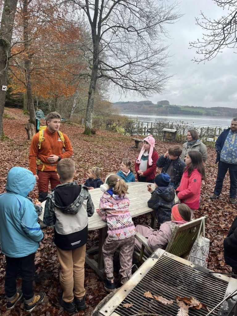 9 листопада 2025 пластуни осередку Рандерс мали мандрівку на найвищу гору Данії