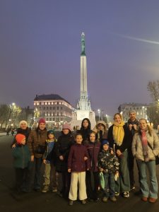 9 листопада 2025 пластуни Риги мали екскурсію до Музею декоративного мистецтва та дизайну