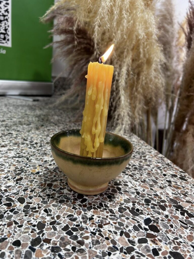 Найменші пластуни Валенсії провели сходини пам’яті жертв голодоморів