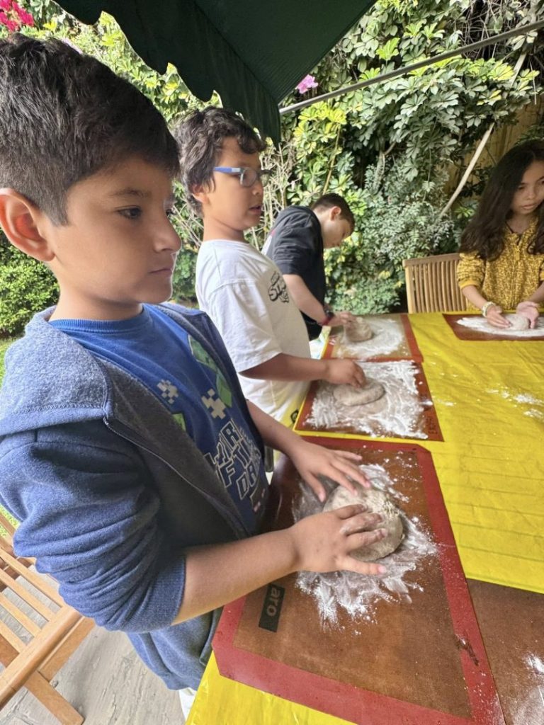 22 листопада 2025 пластуни в Лімі вшанували пам’ять жертв голодоморів