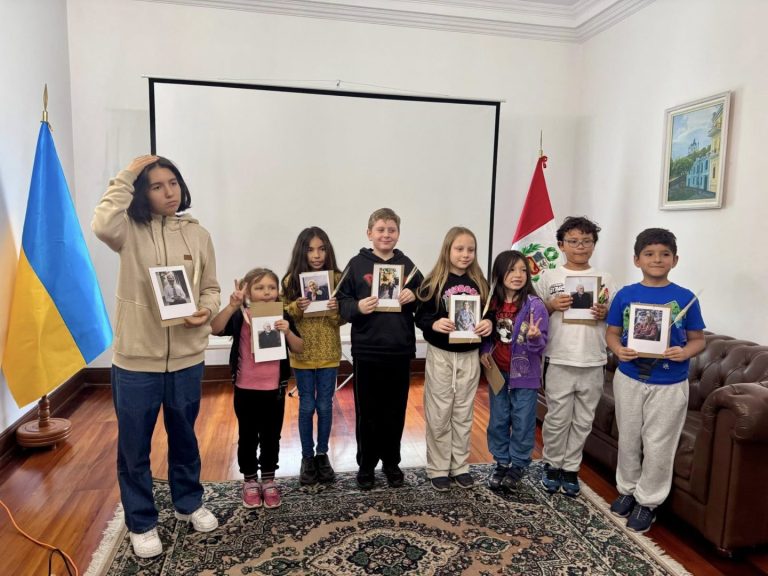 22 листопада 2025 пластуни в Лімі вшанували пам’ять жертв голодоморів