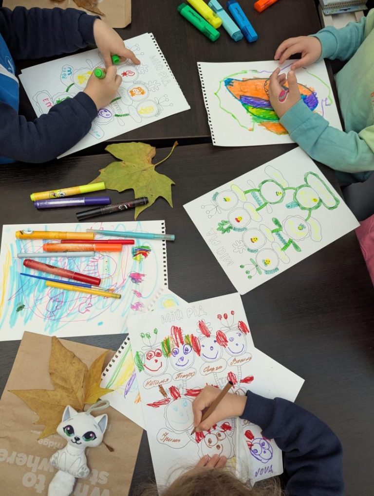 Лондонські пташата провели сходини у День пам’яті жертв Голодомору