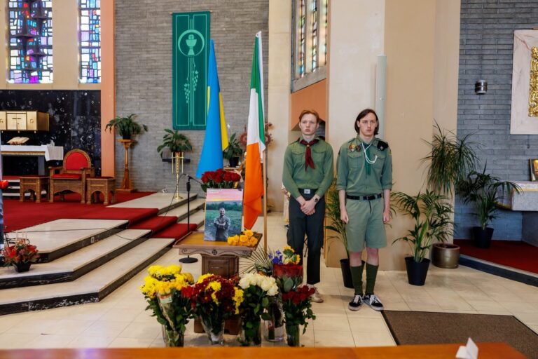 Пластуни спільно з українською церквою вшанували пам’ять жертв Голодоморів в Україні