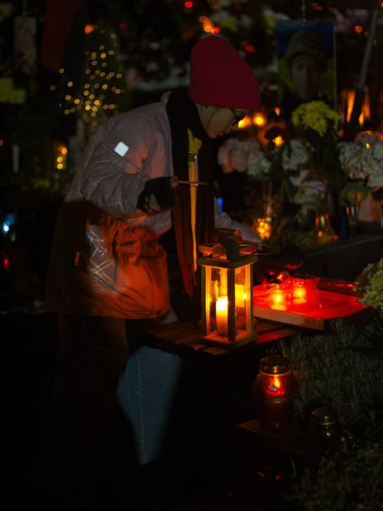 7 грудня 2025 року Вифлеємський Вогонь Миру прибув до Львова