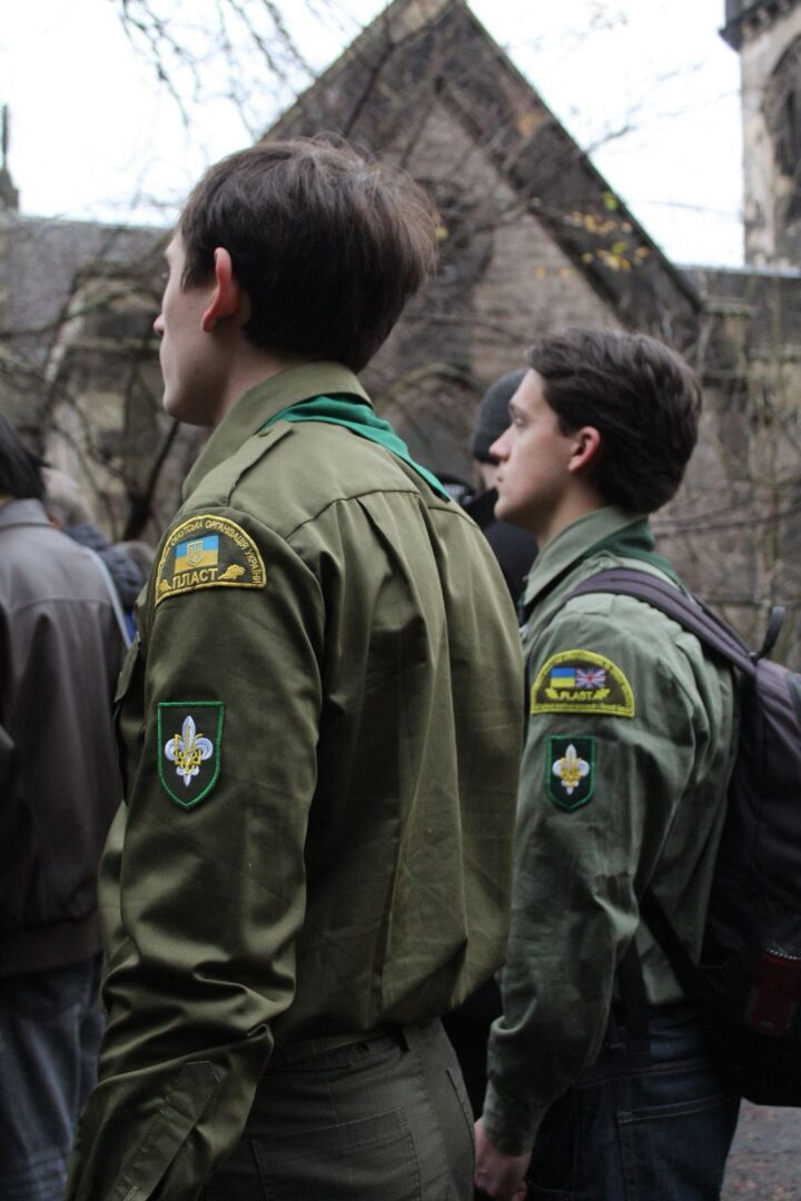 23 листопада 2025 пластуни осередку Единбург вшанували пам’ять жертв Голодомору