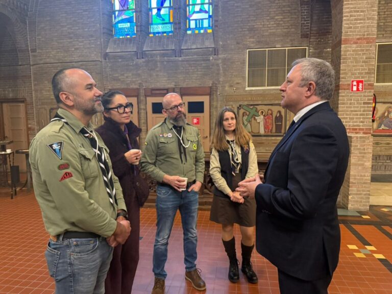 Нідерланські пластуни вшанували памʼять жертв Голодомору і війни