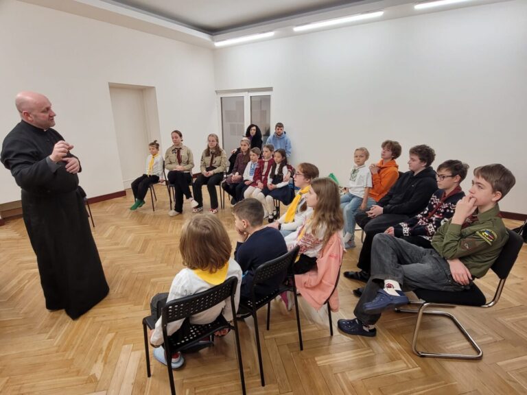 6 грудня 2025 відбулись сходини Пласту в Латвії на Святого Миколая