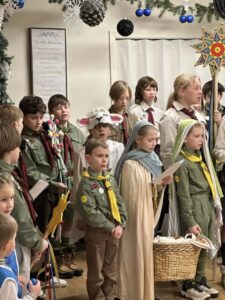 Пластуни Саскатуну не втомлюються колядувати і своїм співом звеселяти серця